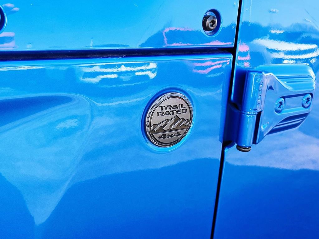 Certified 2025 Jeep Wrangler Sport S image 19