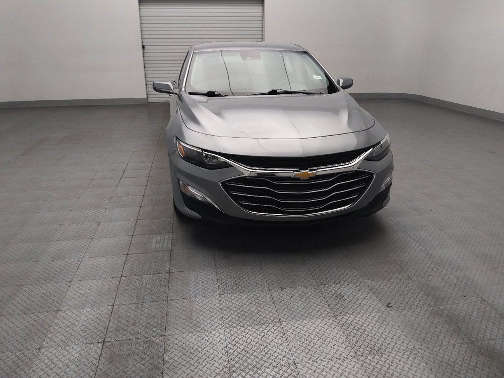 Used 2025 Chevrolet Malibu LS FWD image 14