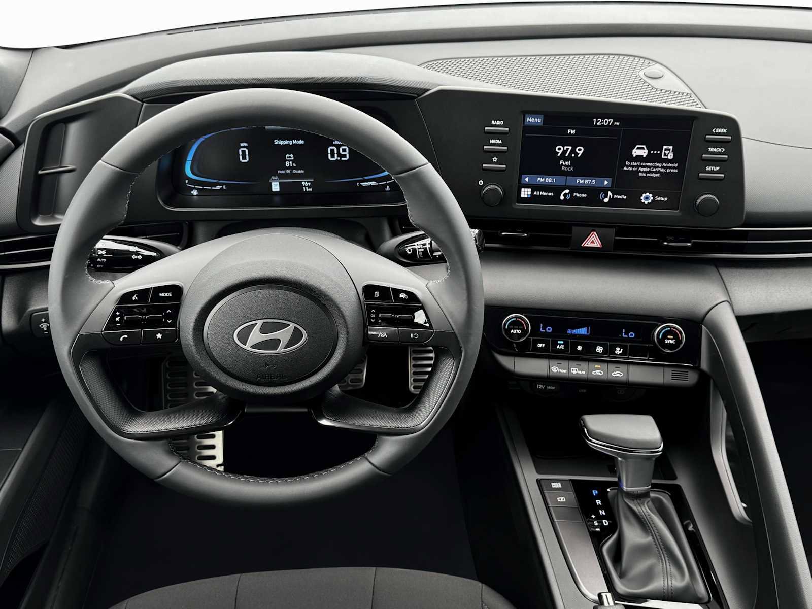 Certified 2025 Hyundai Elantra Sport image 33