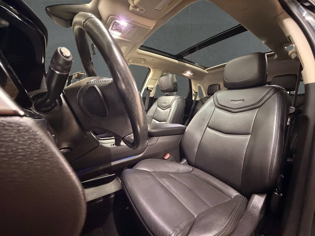 Used 2019 Cadillac XT5 Luxury AWD/4WD image 15