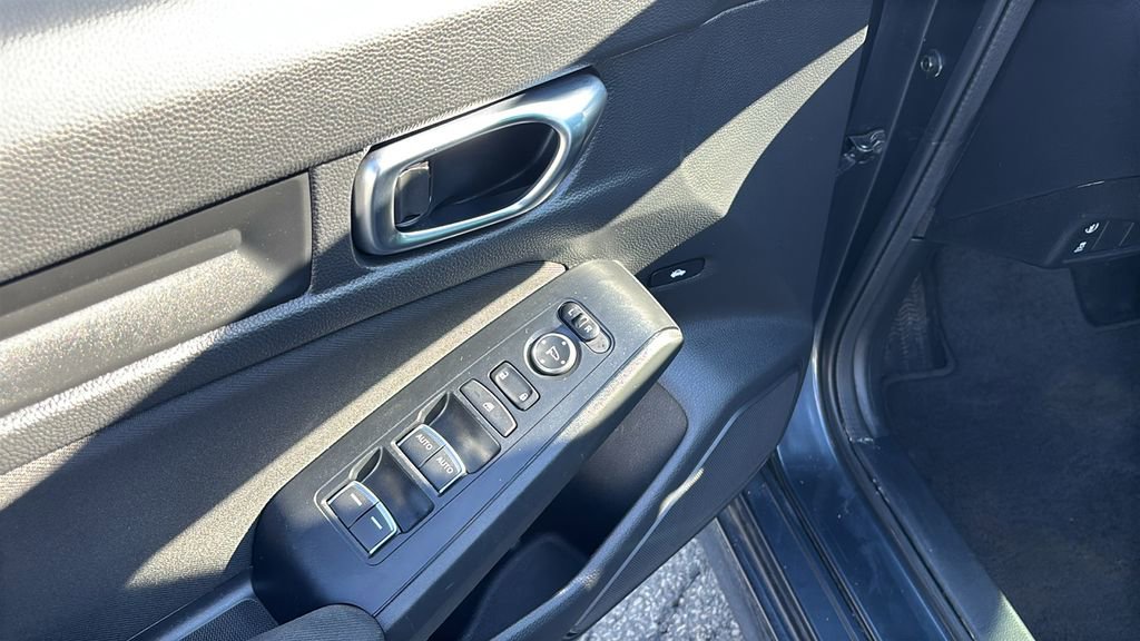 Used 2023 Honda Civic Sport image 14