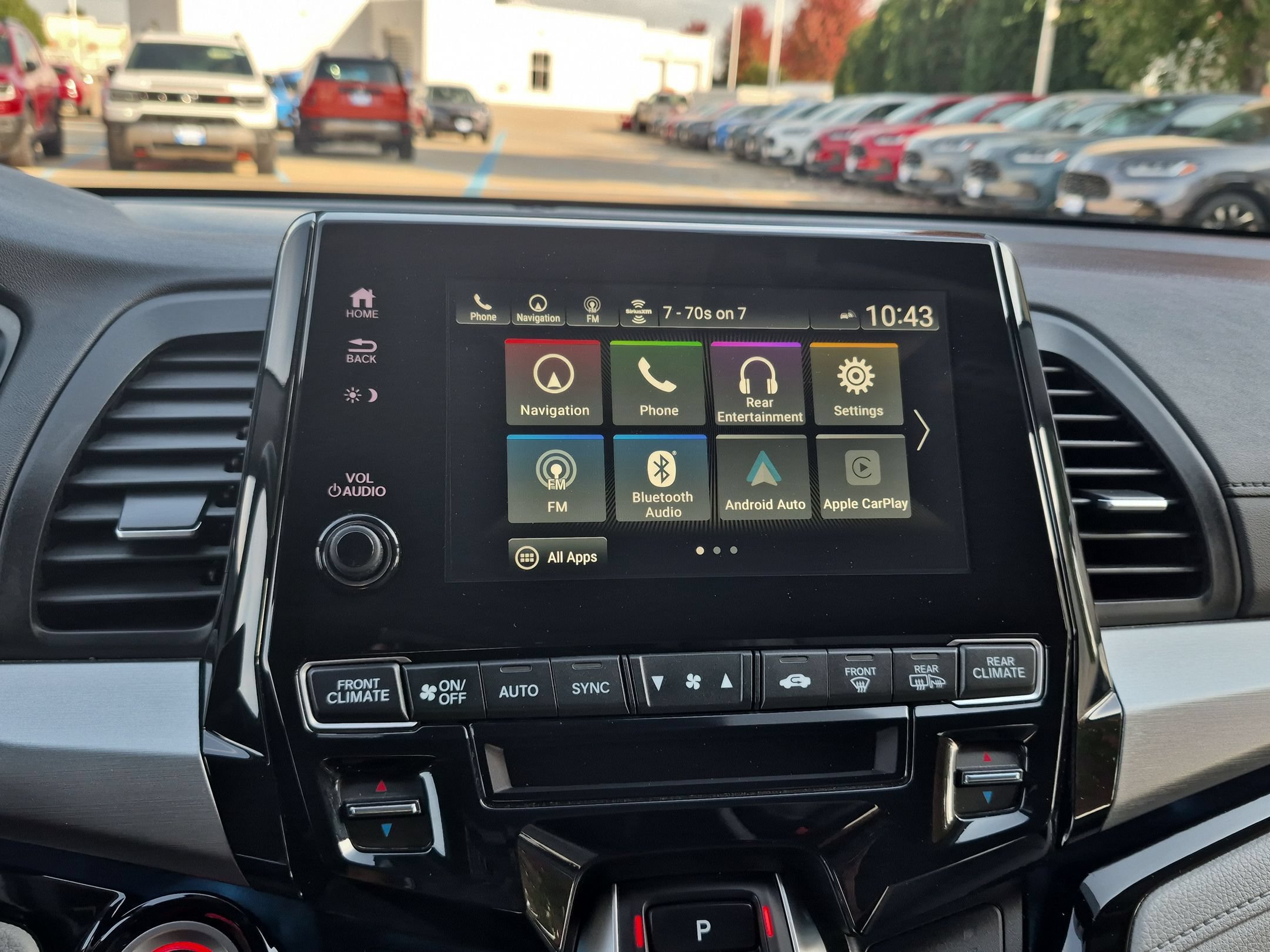 Used 2024 Honda Odyssey Touring image 17