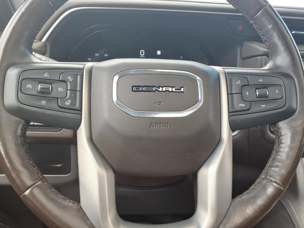 Used 2022 GMC Yukon XL Denali RWD image 27