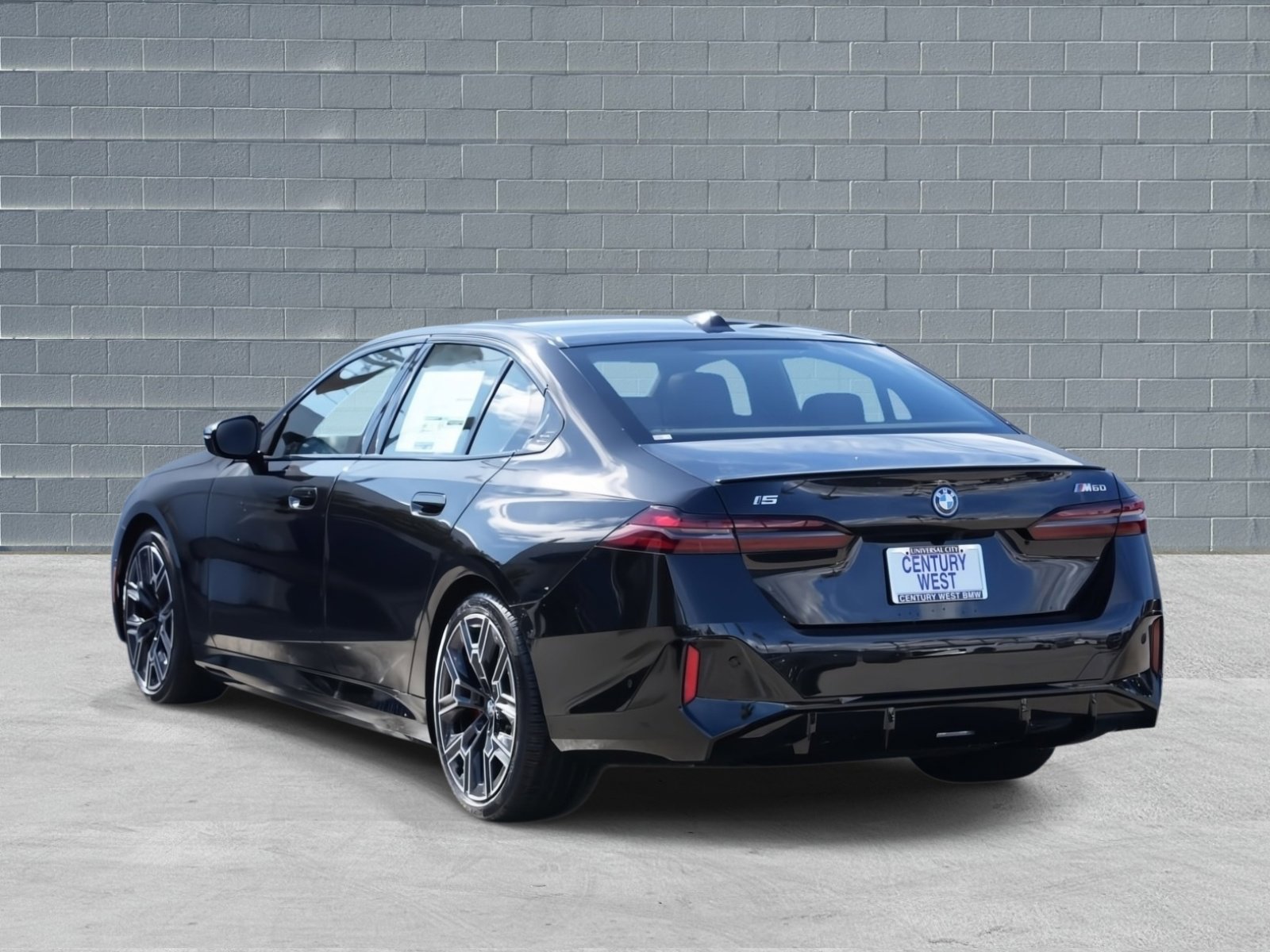 New 2025 BMW i5 M60 w/ Premium Package image 4