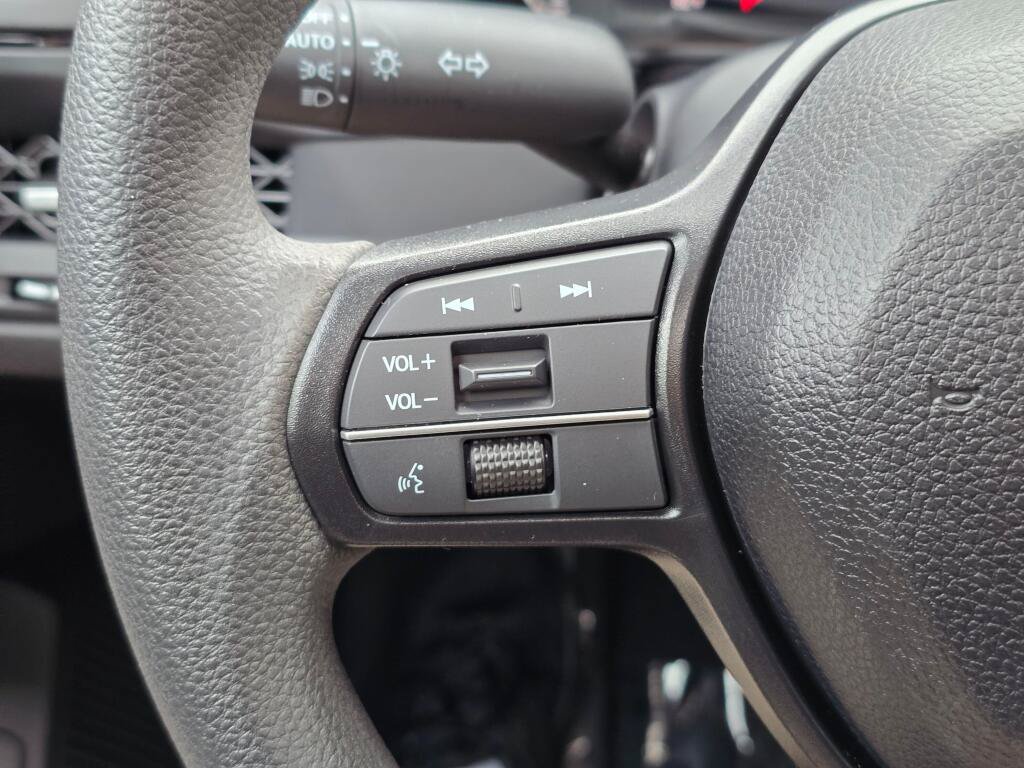 Certified 2024 Honda Accord EX image 31