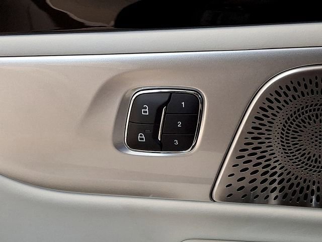 New 2026 Lincoln Nautilus Black Label w/ Jet Appearance Package image 18