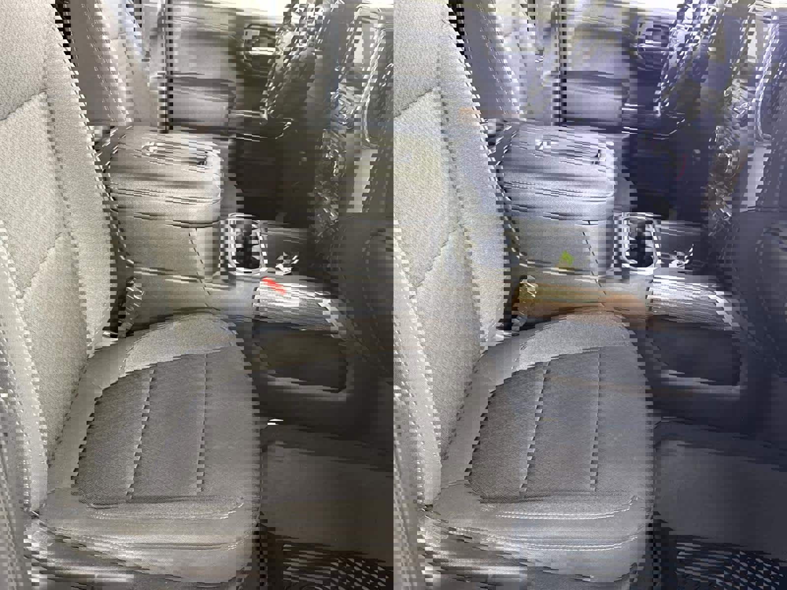 Used 2021 Chevrolet Silverado 1500 LT Trail Boss image 16