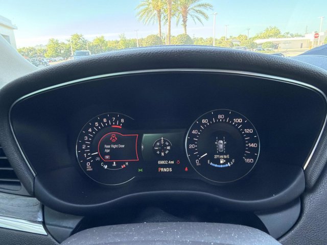 Used 2017 Lincoln MKC Reserve image 27