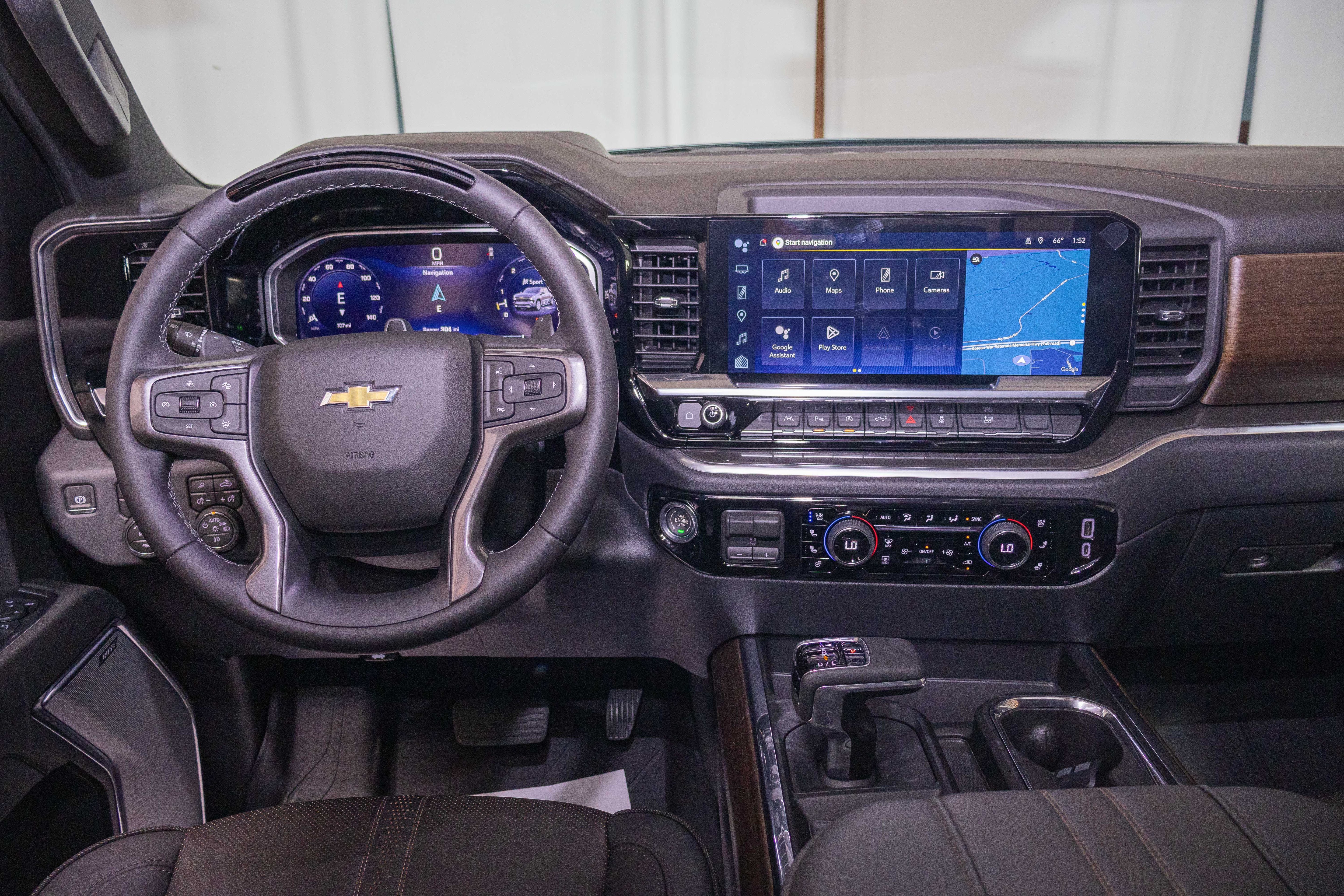 New 2026 Chevrolet Silverado 1500 High Country AWD/4WD image 14