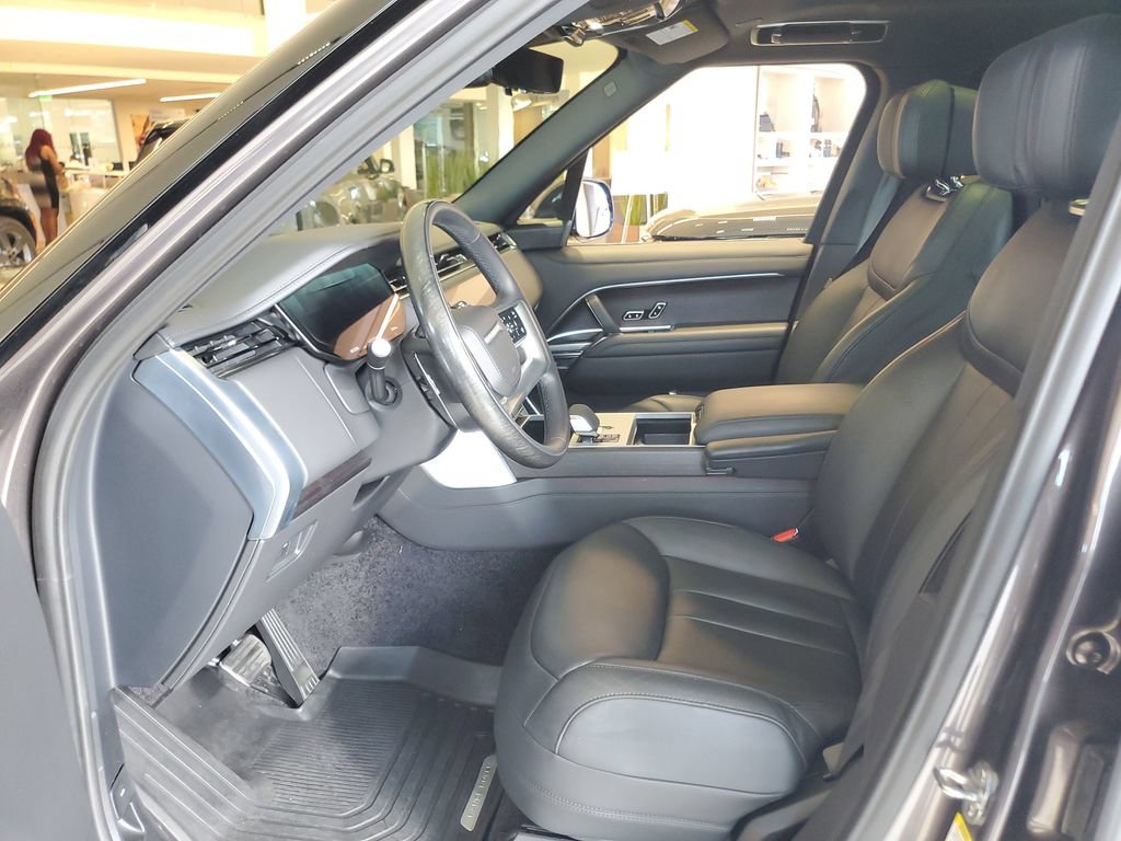 Used 2024 Land Rover Range Rover Autobiography AWD/4WD image 14