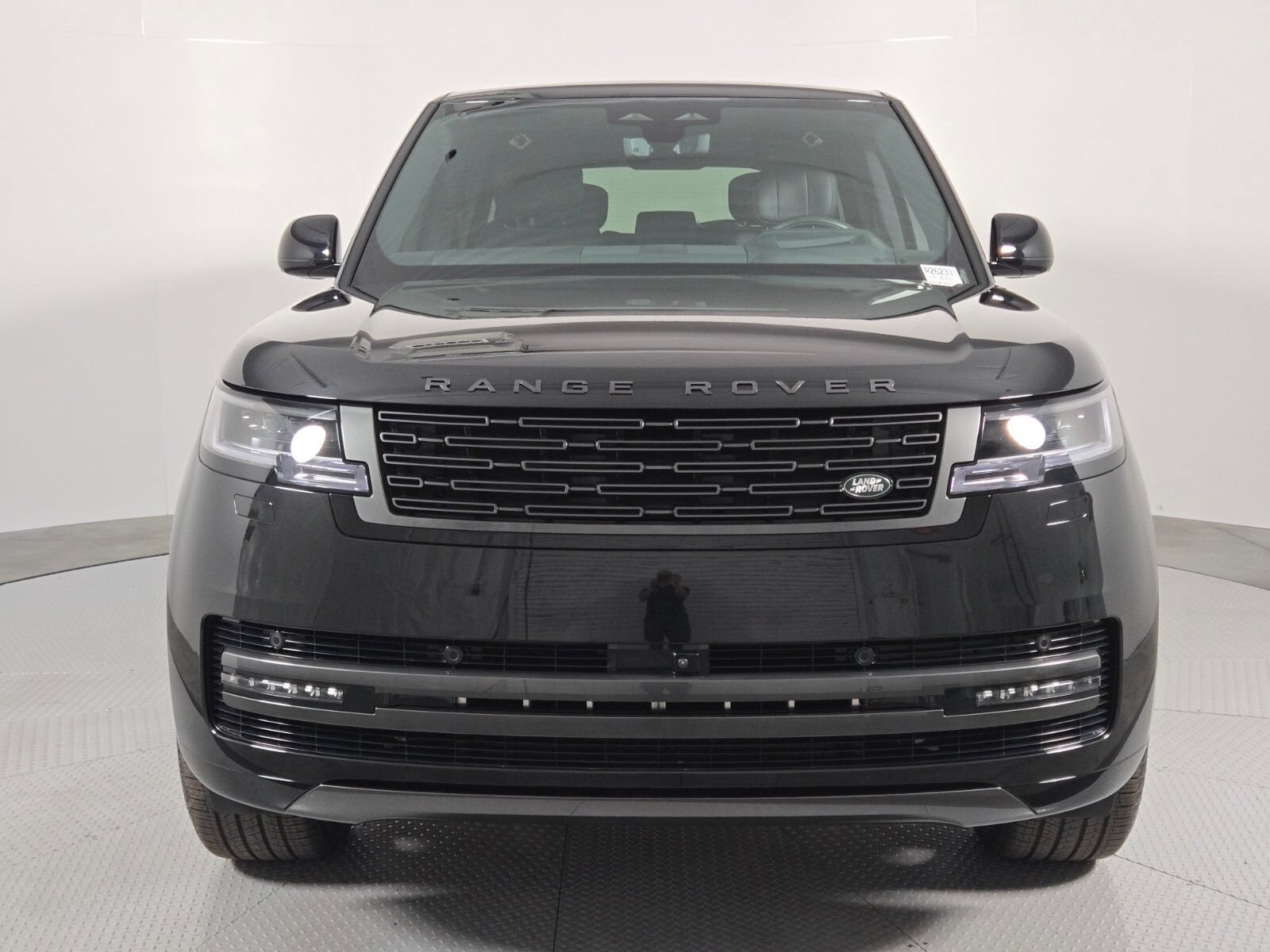 New 2026 Land Rover Range Rover Long Wheelbase Autobiography AWD/4WD image 8