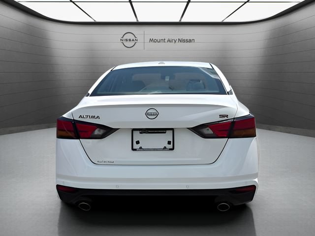 Certified 2025 Nissan Altima 2.5 SR FWD image 4