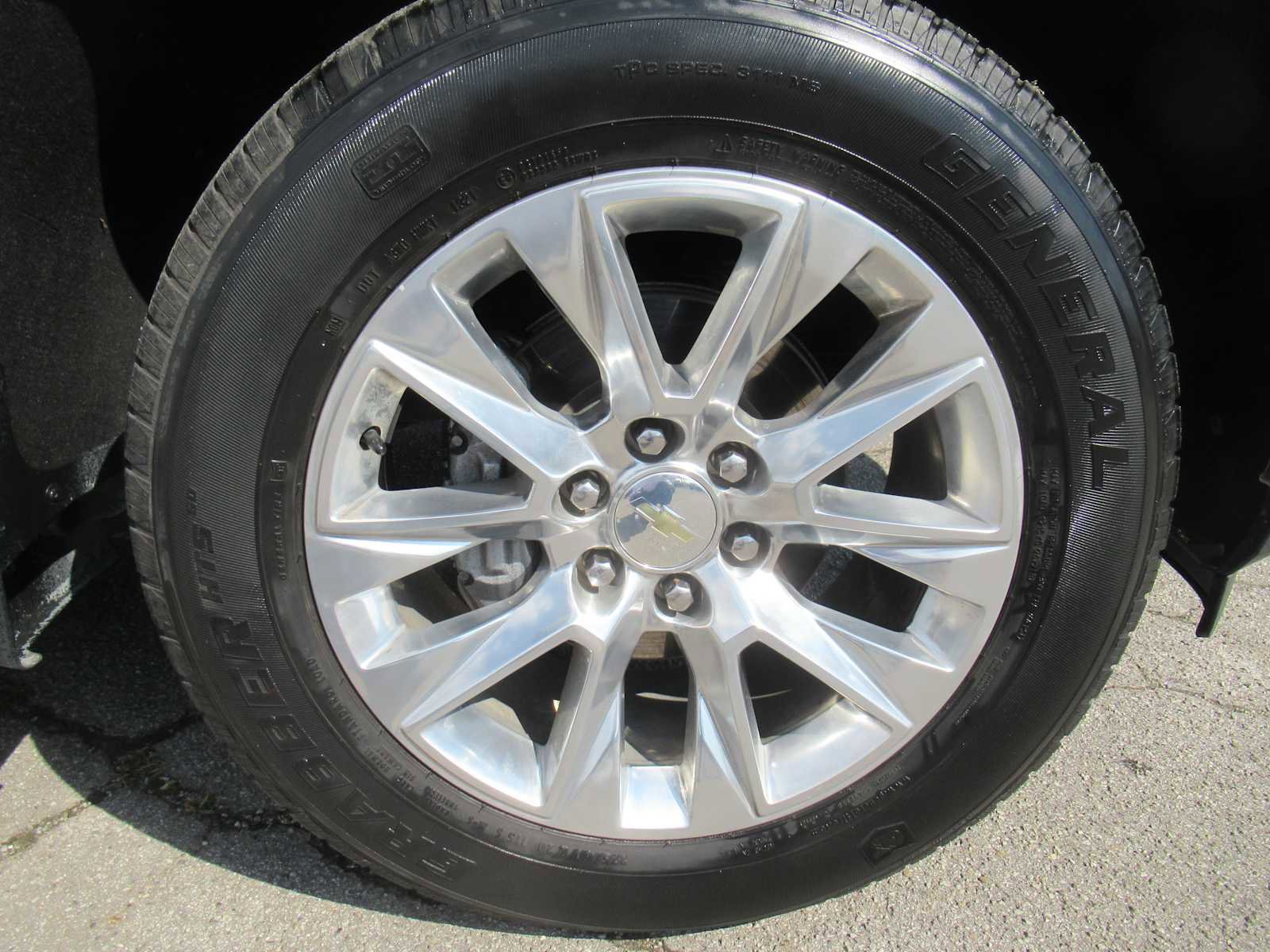 Used 2021 Chevrolet Silverado 1500 LTZ w/ LTZ Premium Package image 11