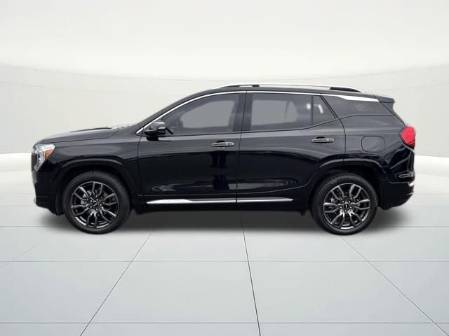 Used 2024 GMC Terrain Denali w/ Black Diamond Edition image 2