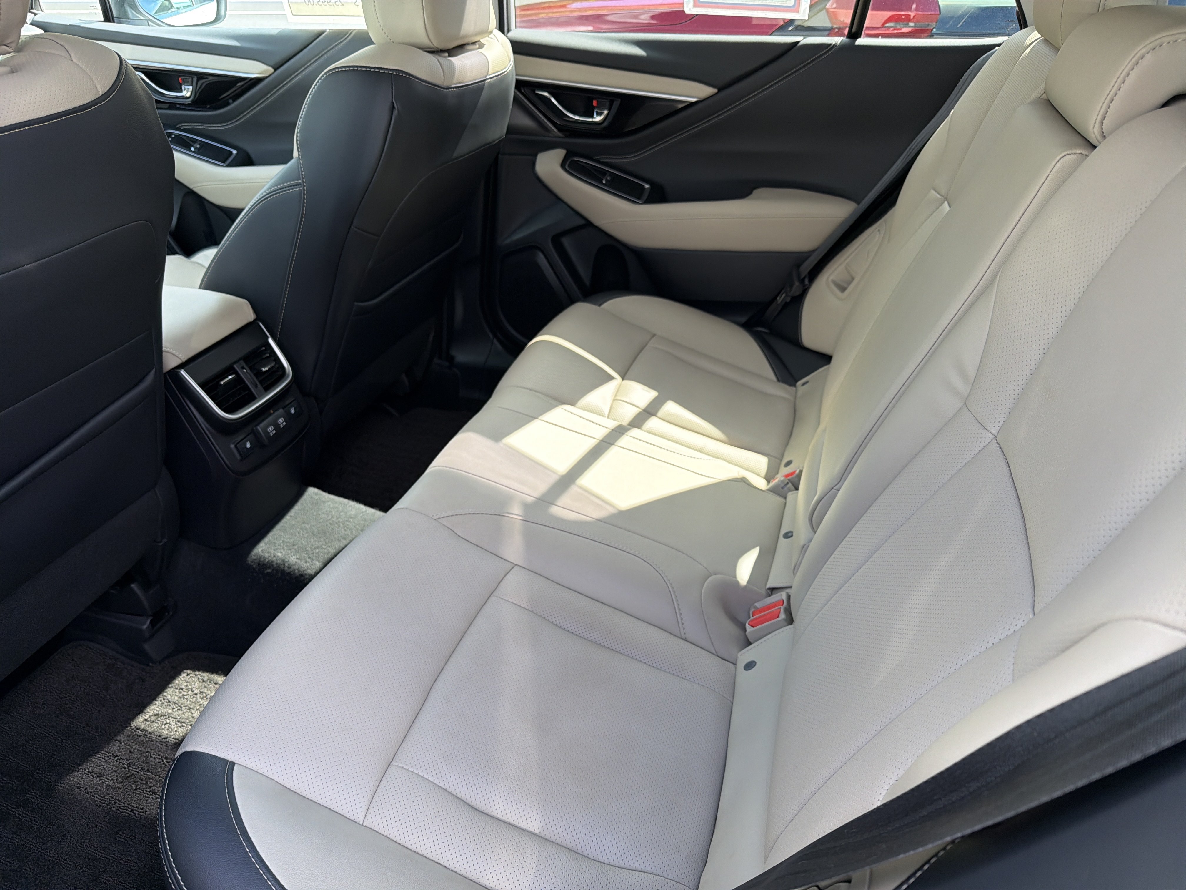 Used 2021 Subaru Outback Limited AWD/4WD image 24