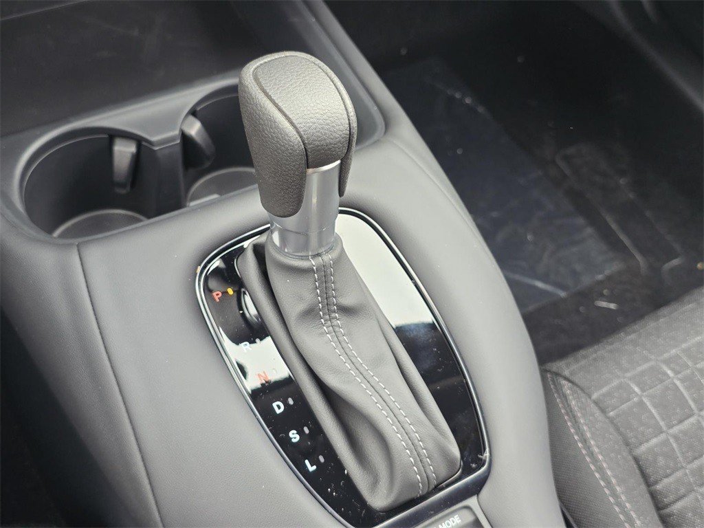 Used 2025 Honda HR-V LX image 32