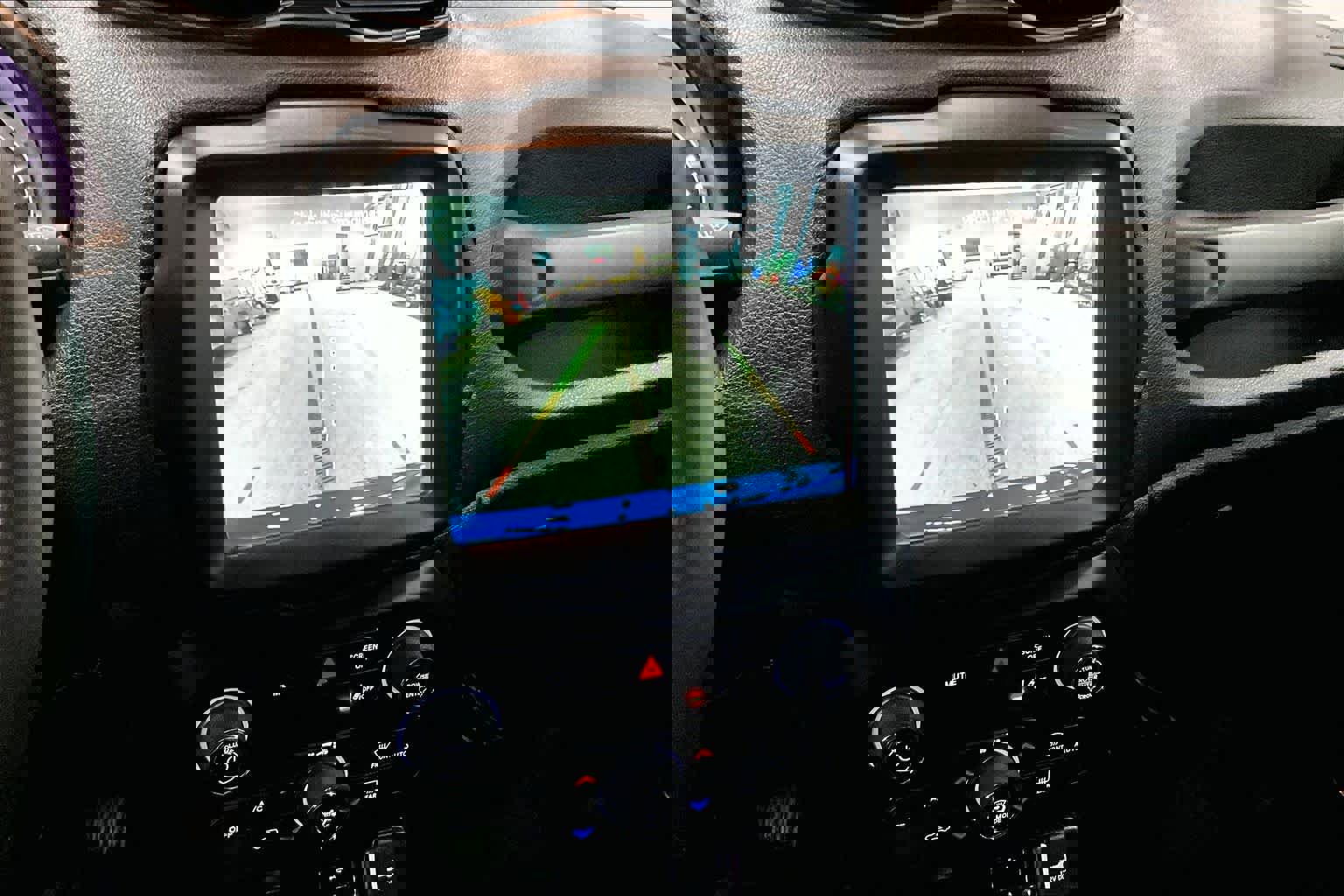 Used 2022 Jeep Renegade Latitude w/ Convenience Group image 26