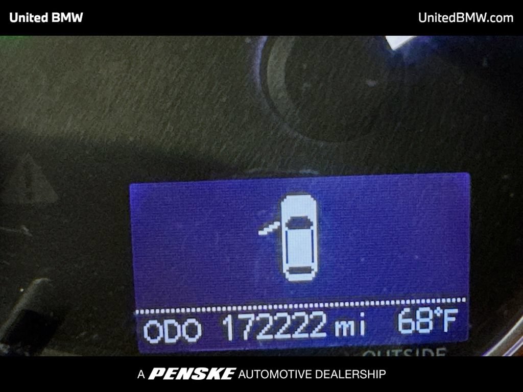 Used 2012 Lexus CT 200h Premium w/ Leather Pkg FWD image 7