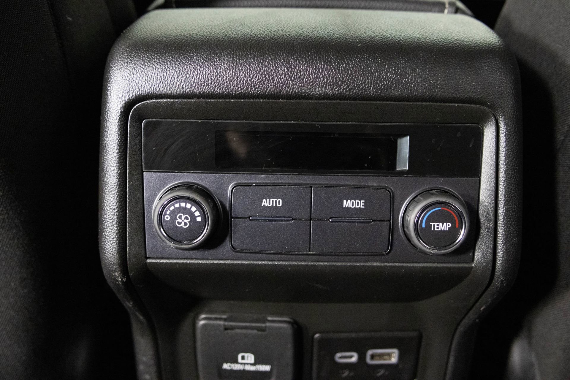 Certified 2023 GMC Acadia SLE w/ Driver Convenience Package image 37