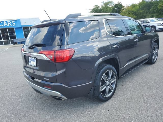 Used 2018 GMC Acadia Denali w/ Technology Package AWD/4WD image 4