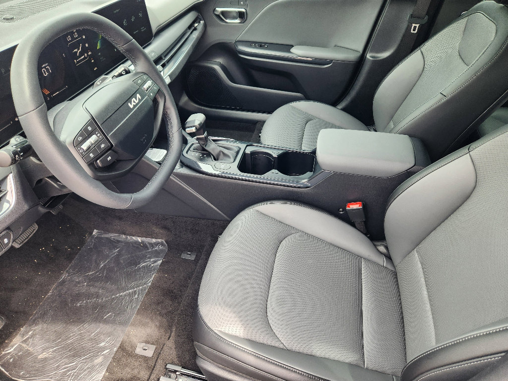 New 2026 Kia K4 EX image 9