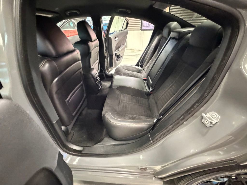 Used 2018 Dodge Charger R/T image 45