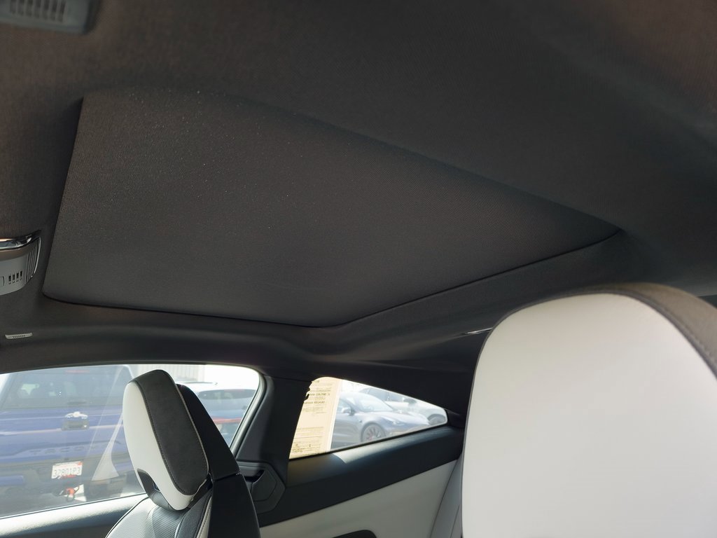 Used 2022 BMW M4 xDrive Competition w/ M Carbon Exterior Package image 20