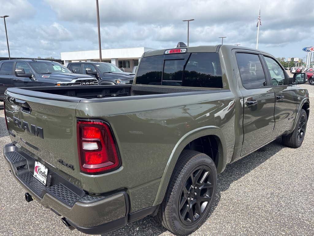 New 2026 RAM 1500 Laramie w/ Night Edition AWD/4WD image 32