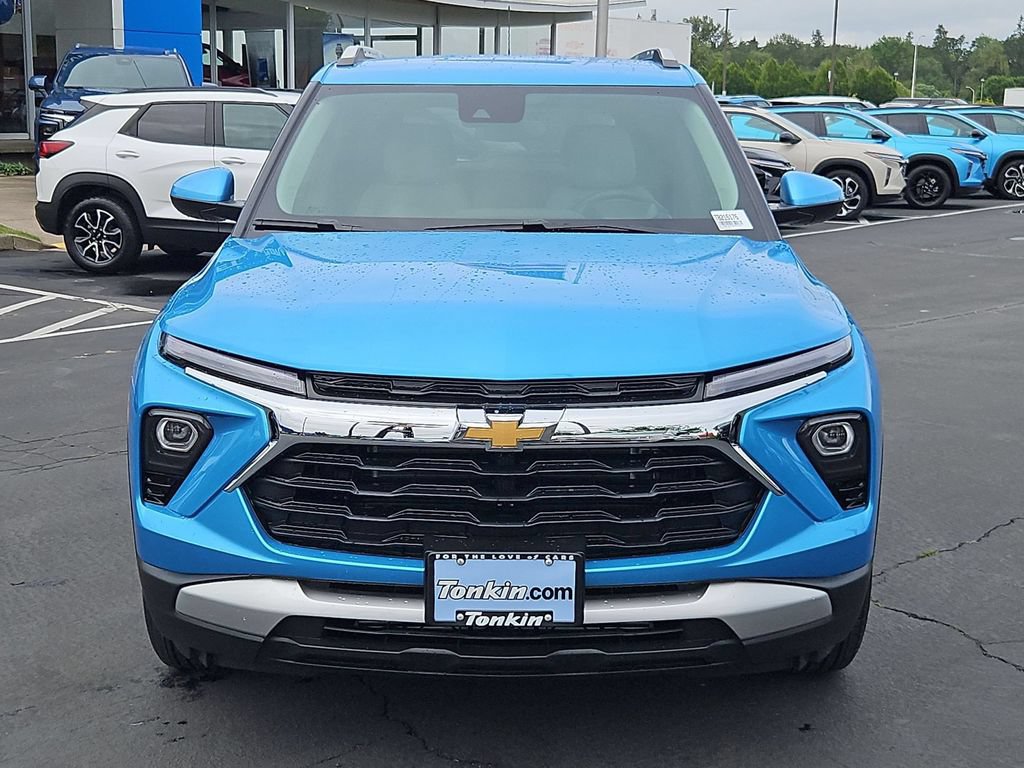 New 2026 Chevrolet TrailBlazer LT w/ LT Cold Weather Package FWD image 9