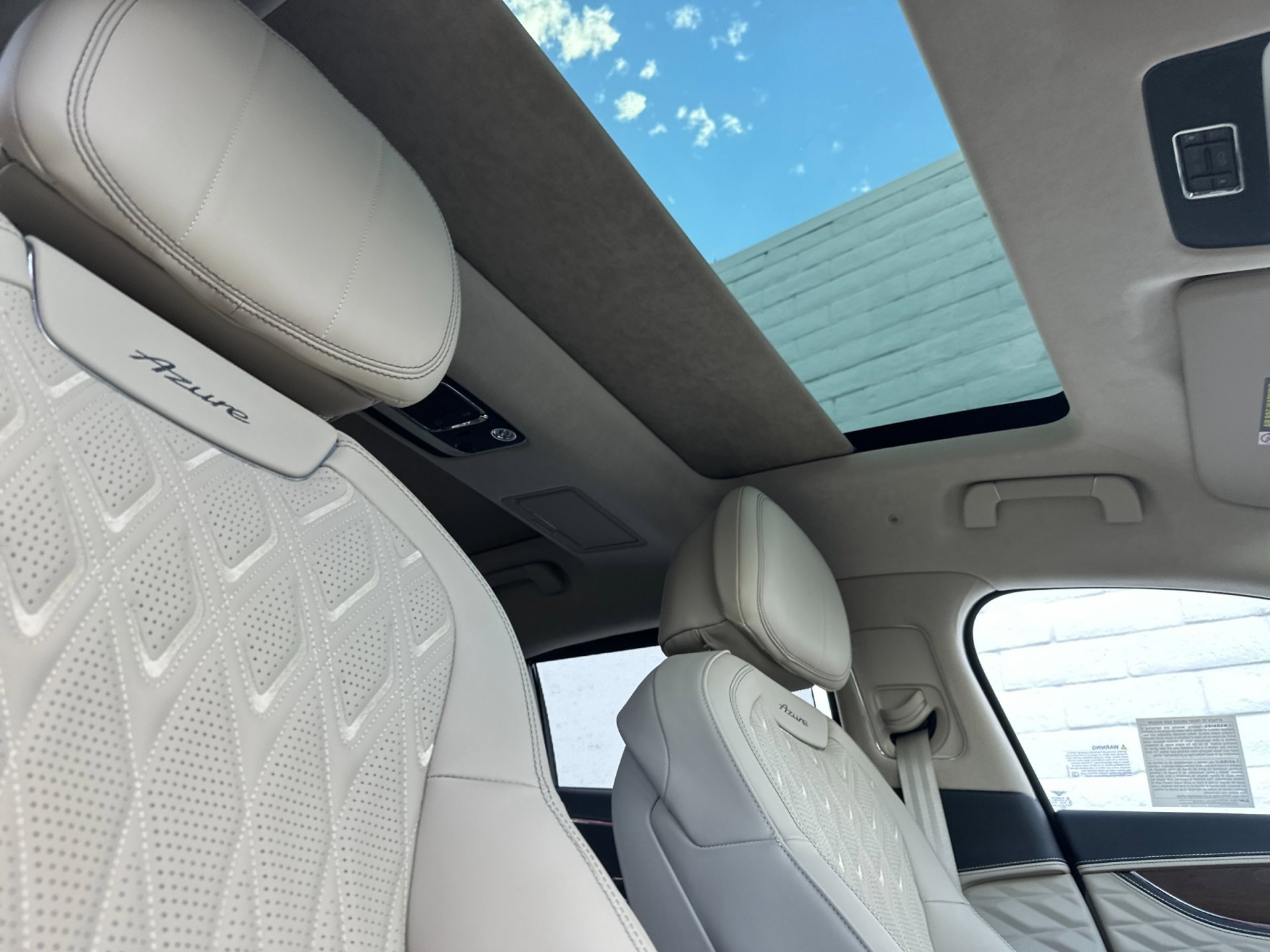 New 2026 Bentley Flying Spur Plug-In Hybrid image 19
