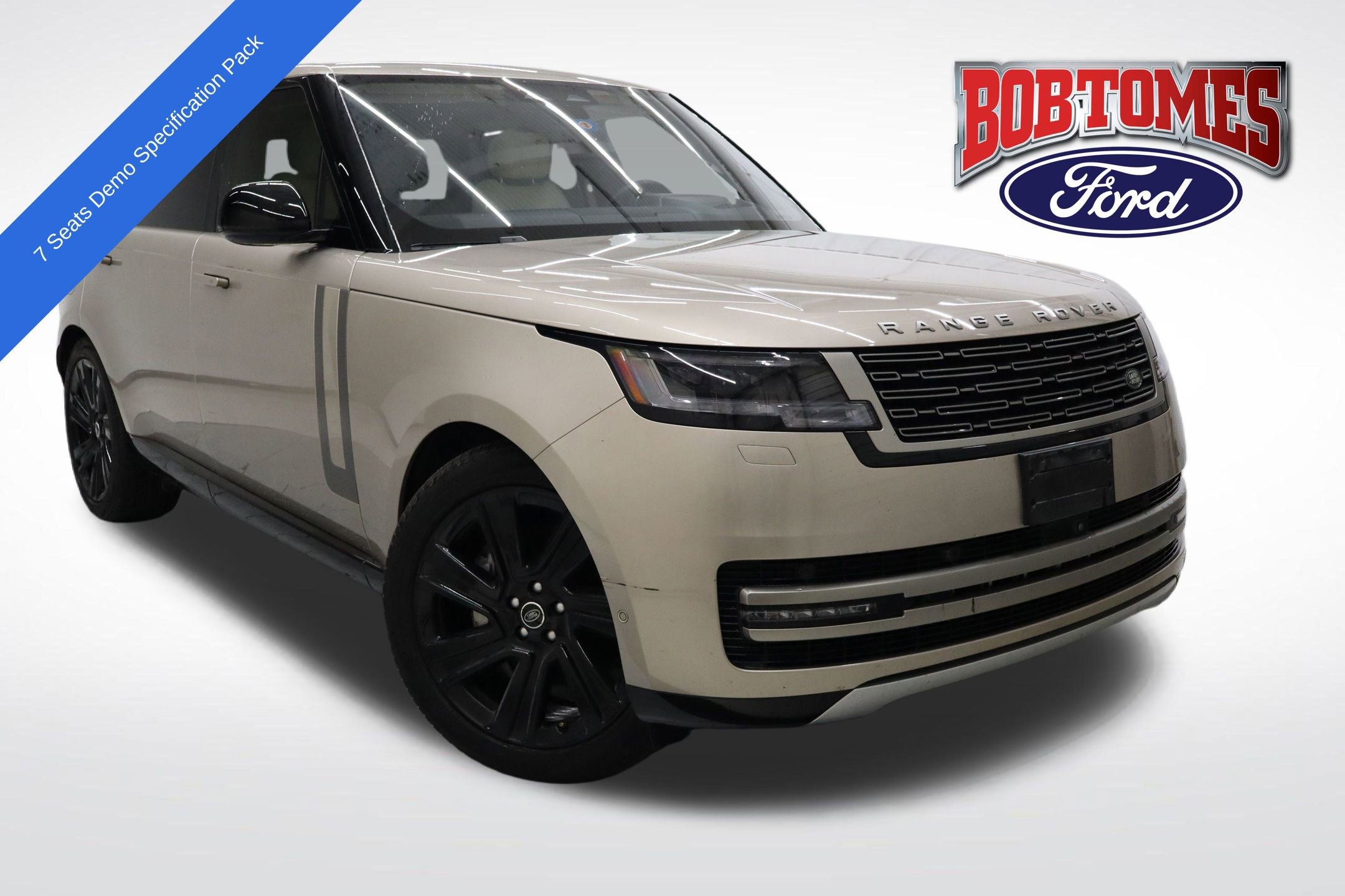 Used 2022 Land Rover Range Rover Long Wheelbase SE image 1
