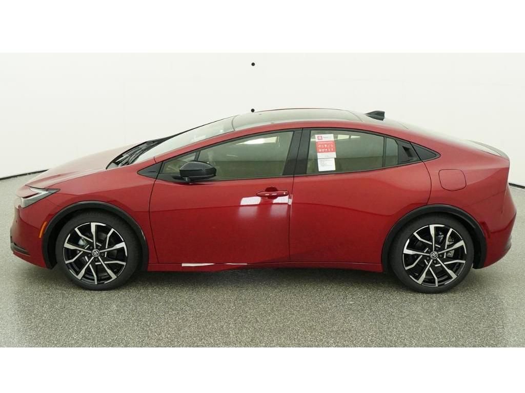 New 2026 Toyota Prius Plug-In Hybrid FWD image 4