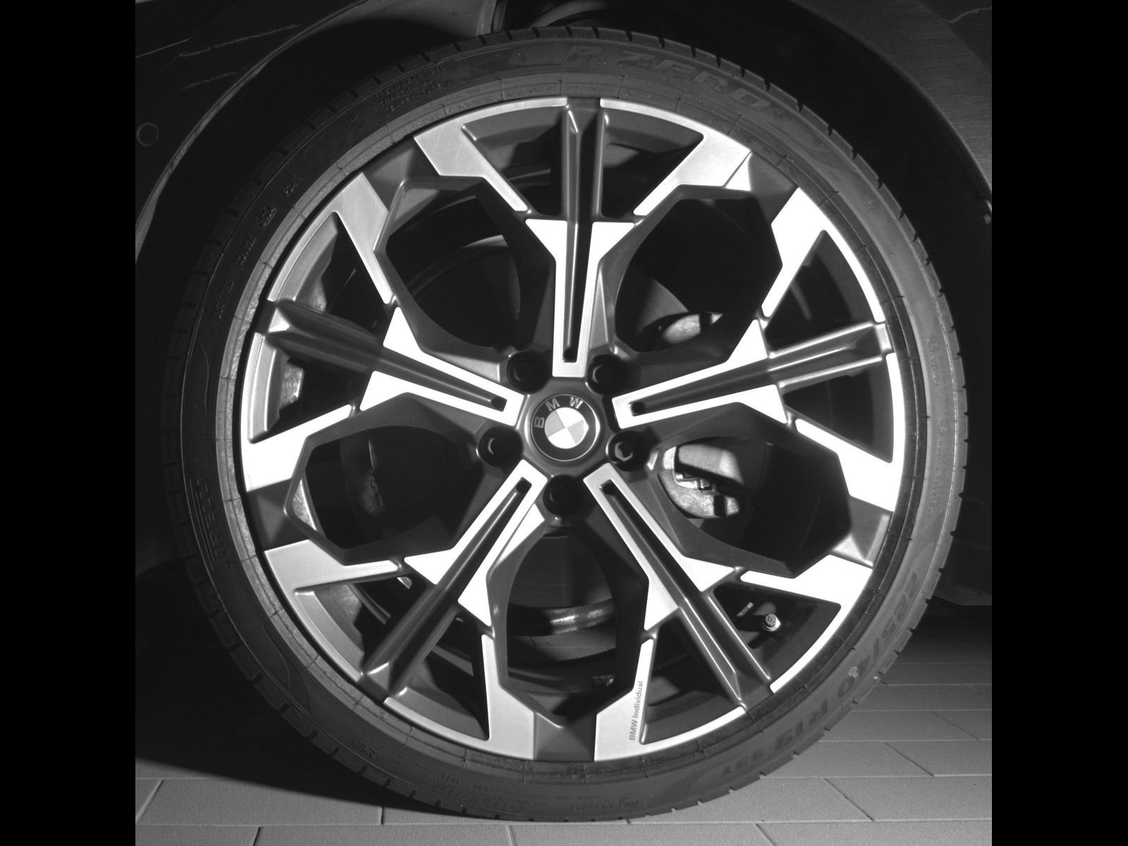 Certified 2025 BMW 230i Coupe RWD image 19