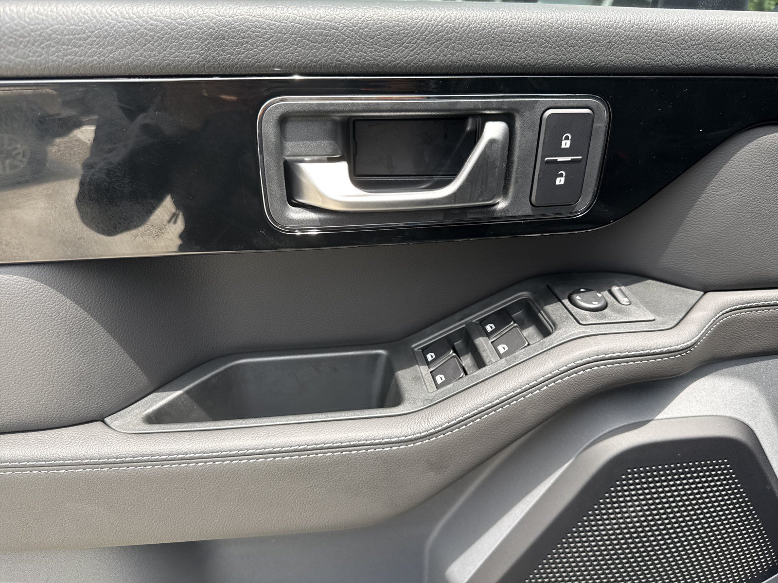 New 2026 INEOS Grenadier Station Wagon AWD/4WD image 14