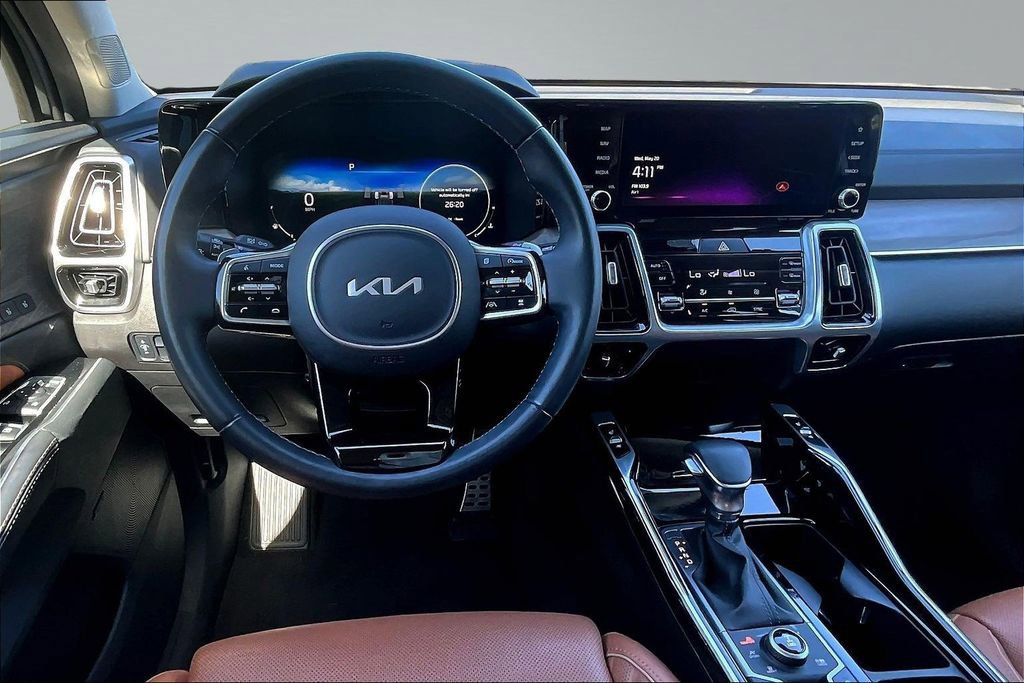Used 2023 Kia Sorento SX Prestige AWD/4WD image 8