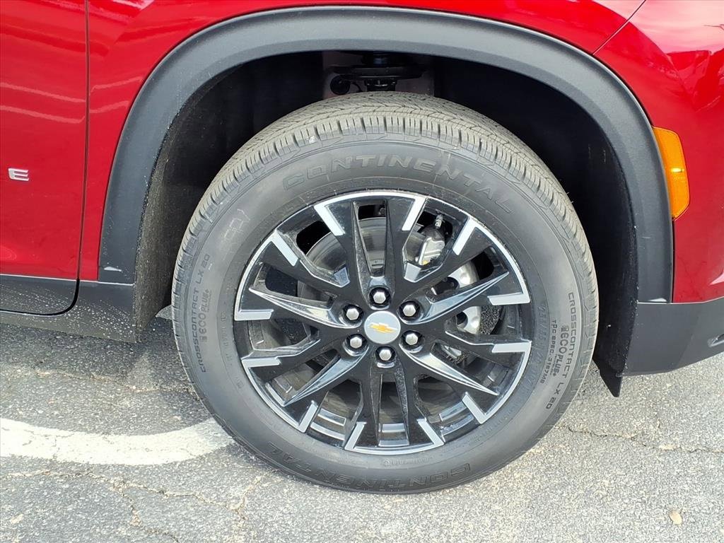 New 2026 Chevrolet Traverse LT w/ Sun and Wheel Package image 4