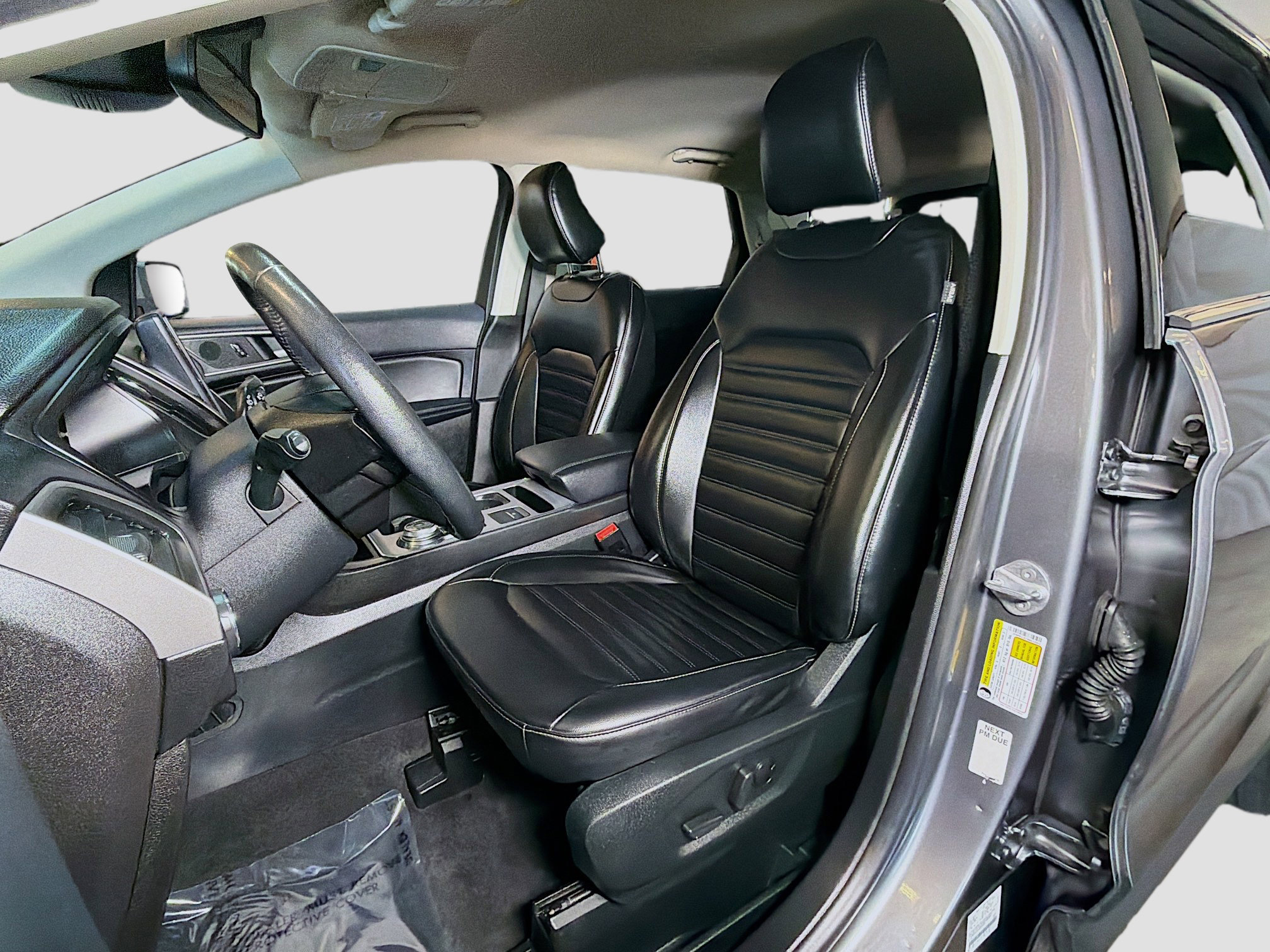 Used 2022 Ford Edge SEL image 13