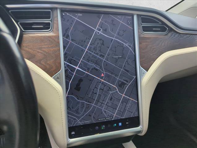 Used 2018 Tesla Model X 75D AWD/4WD image 12