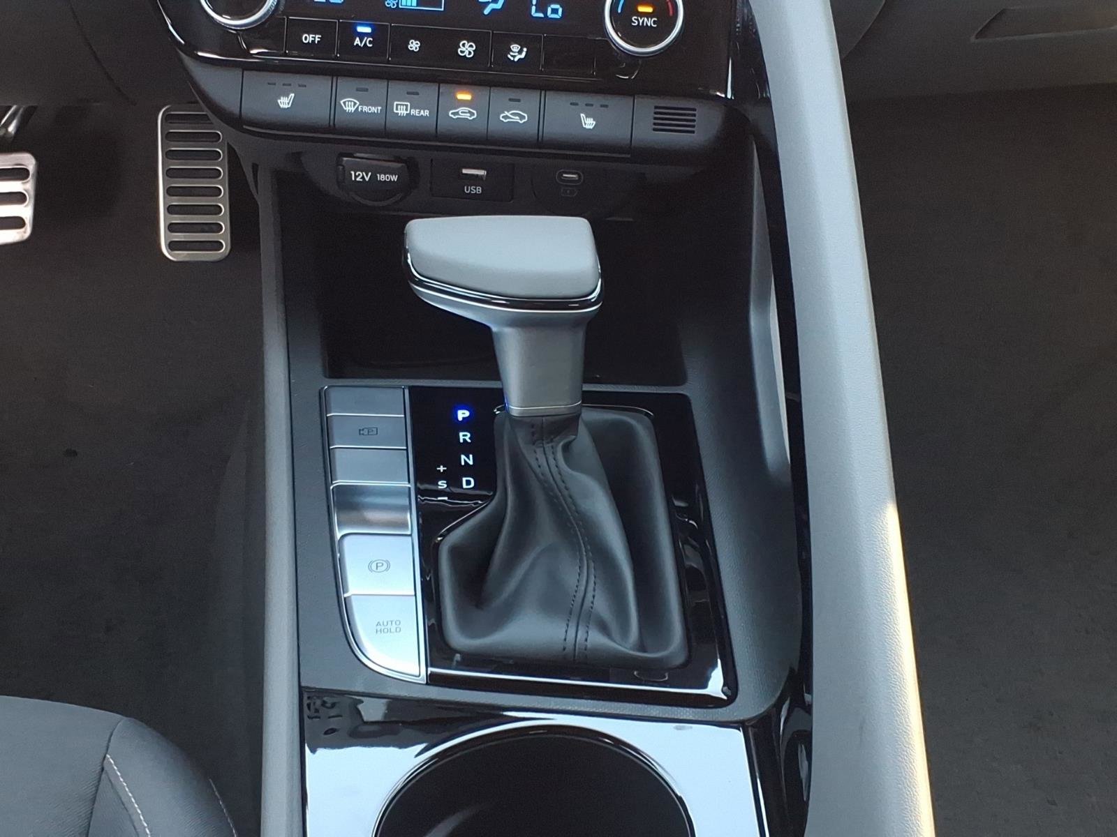 New 2026 Hyundai Elantra SEL Sport Premium image 10