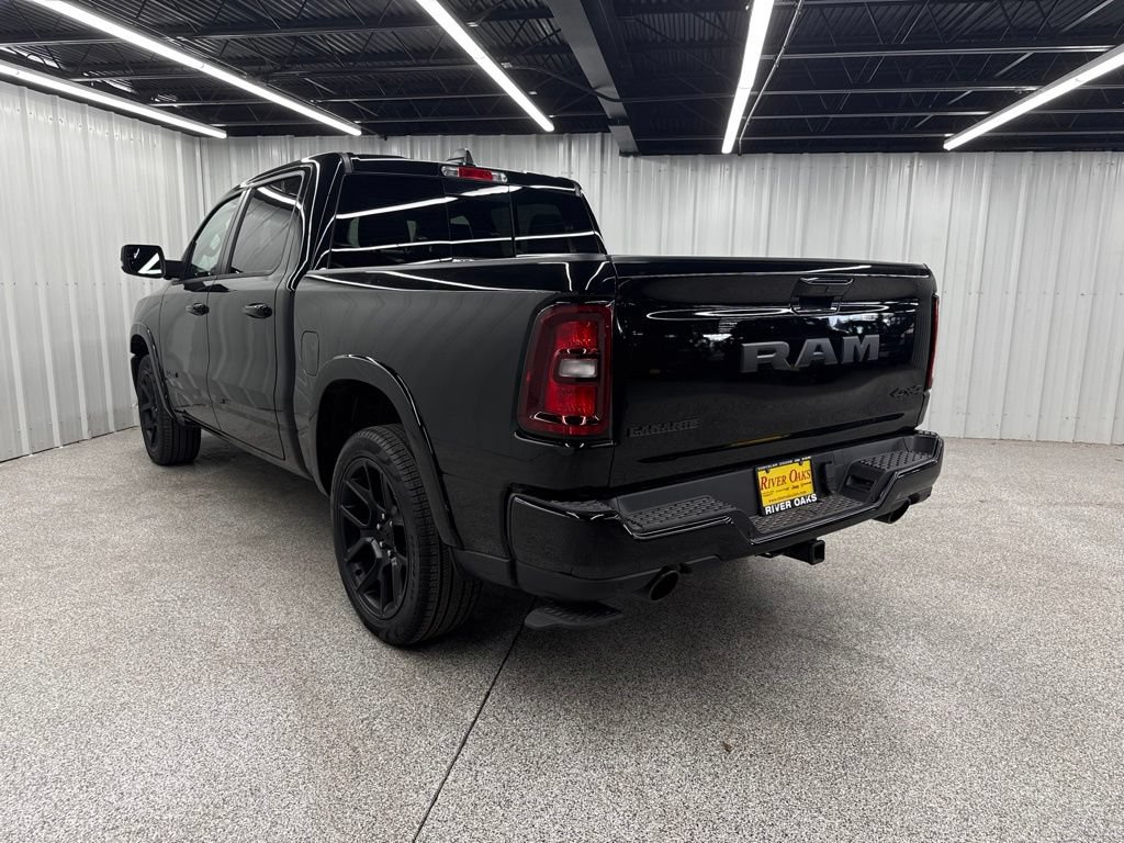 Used 2026 RAM 1500 Laramie w/ Night Edition AWD/4WD image 4