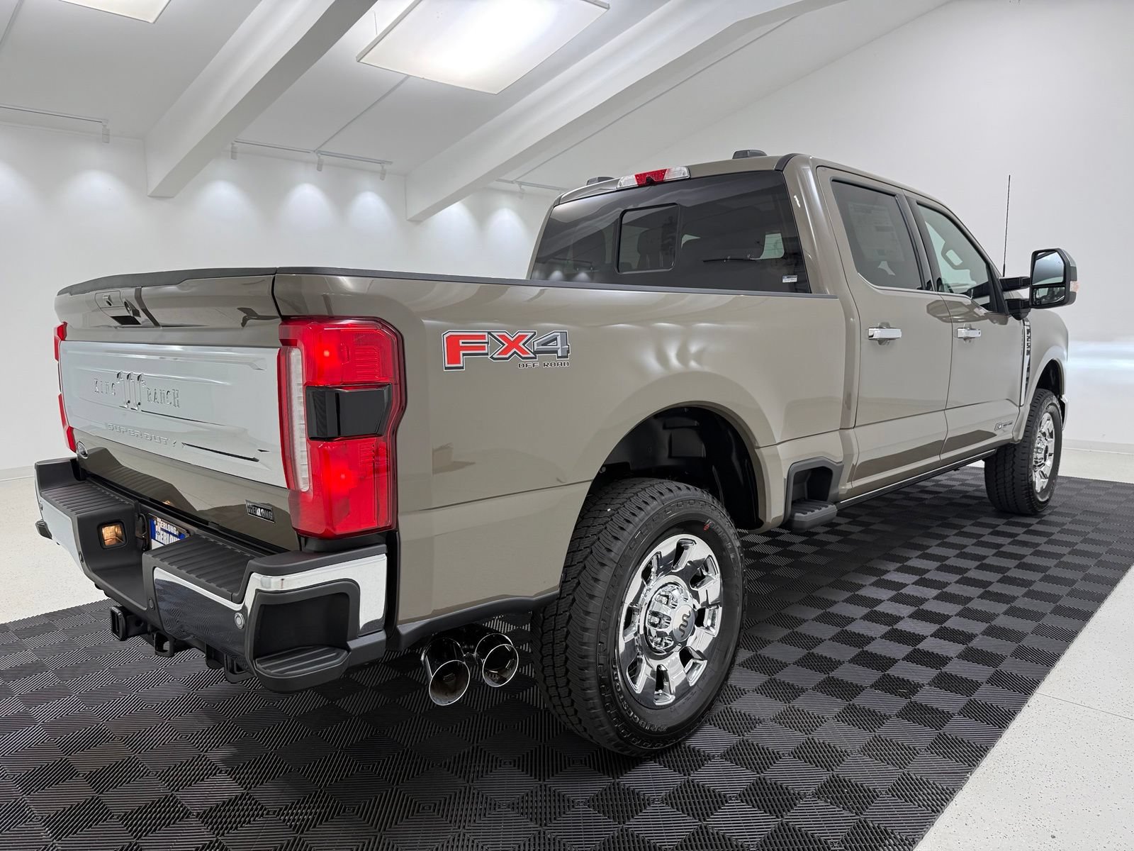 New 2026 Ford F250 King Ranch w/ Chrome Package AWD/4WD image 6