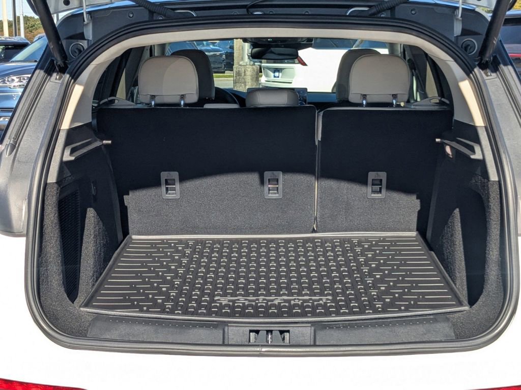 New 2025 Lincoln Corsair Grand Touring image 13