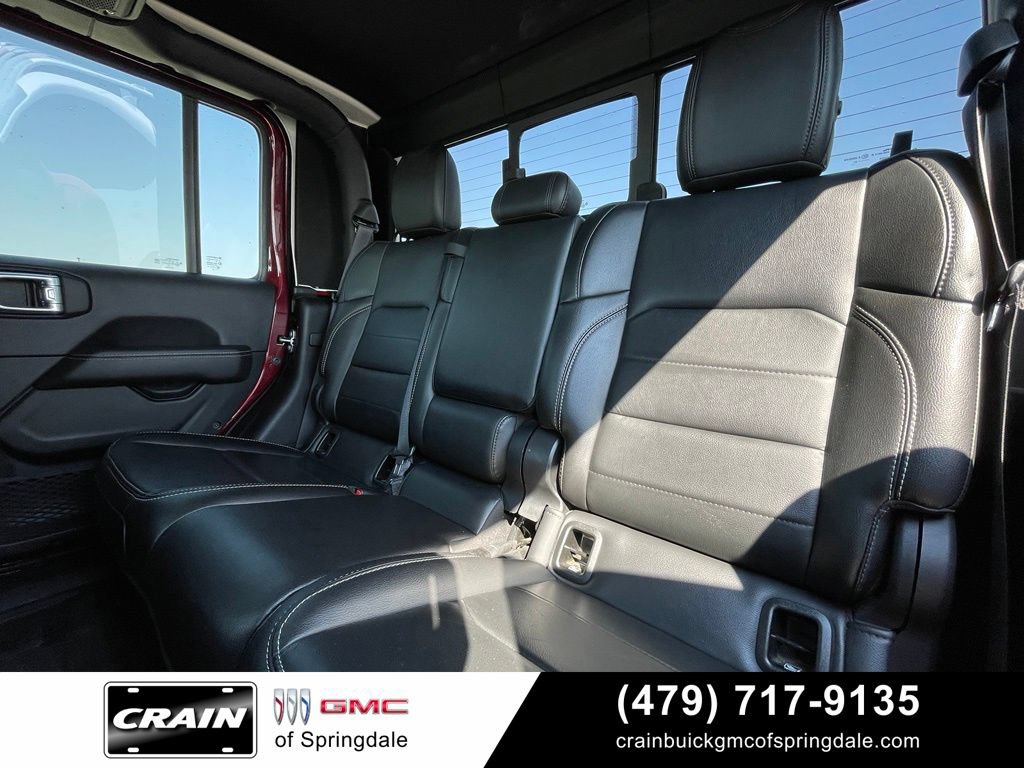 Used 2021 Jeep Gladiator Overland w/ Popular Equipment Package AWD/4WD image 24