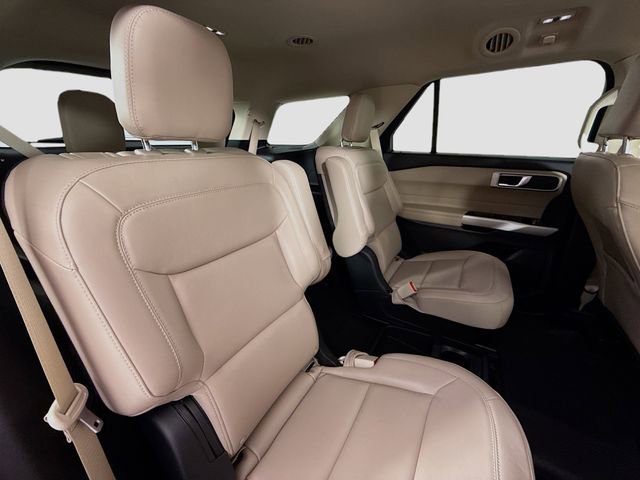 Used 2021 Ford Explorer XLT w/ Equipment Group 202A image 28