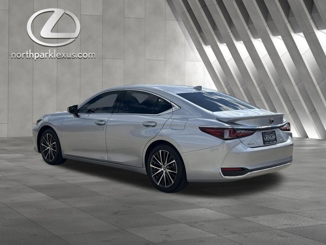 Certified 2025 Lexus ES 300h w/ Premium Package FWD image 2