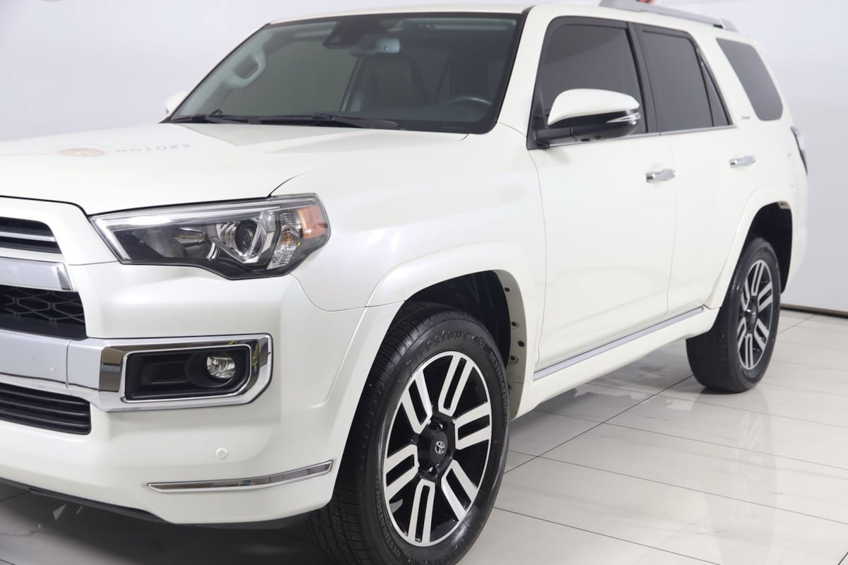 Used 2023 Toyota 4Runner Limited AWD/4WD image 51