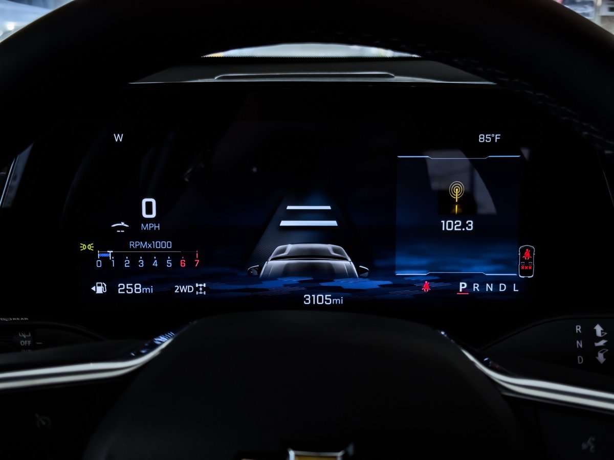 Used 2025 Chevrolet Equinox LT image 48