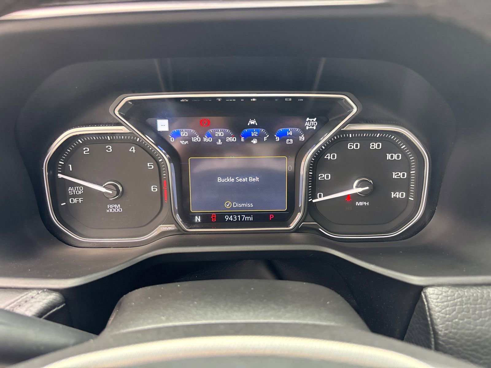 Used 2021 GMC Yukon XL Denali w/ Denali Premium Package AWD/4WD image 15