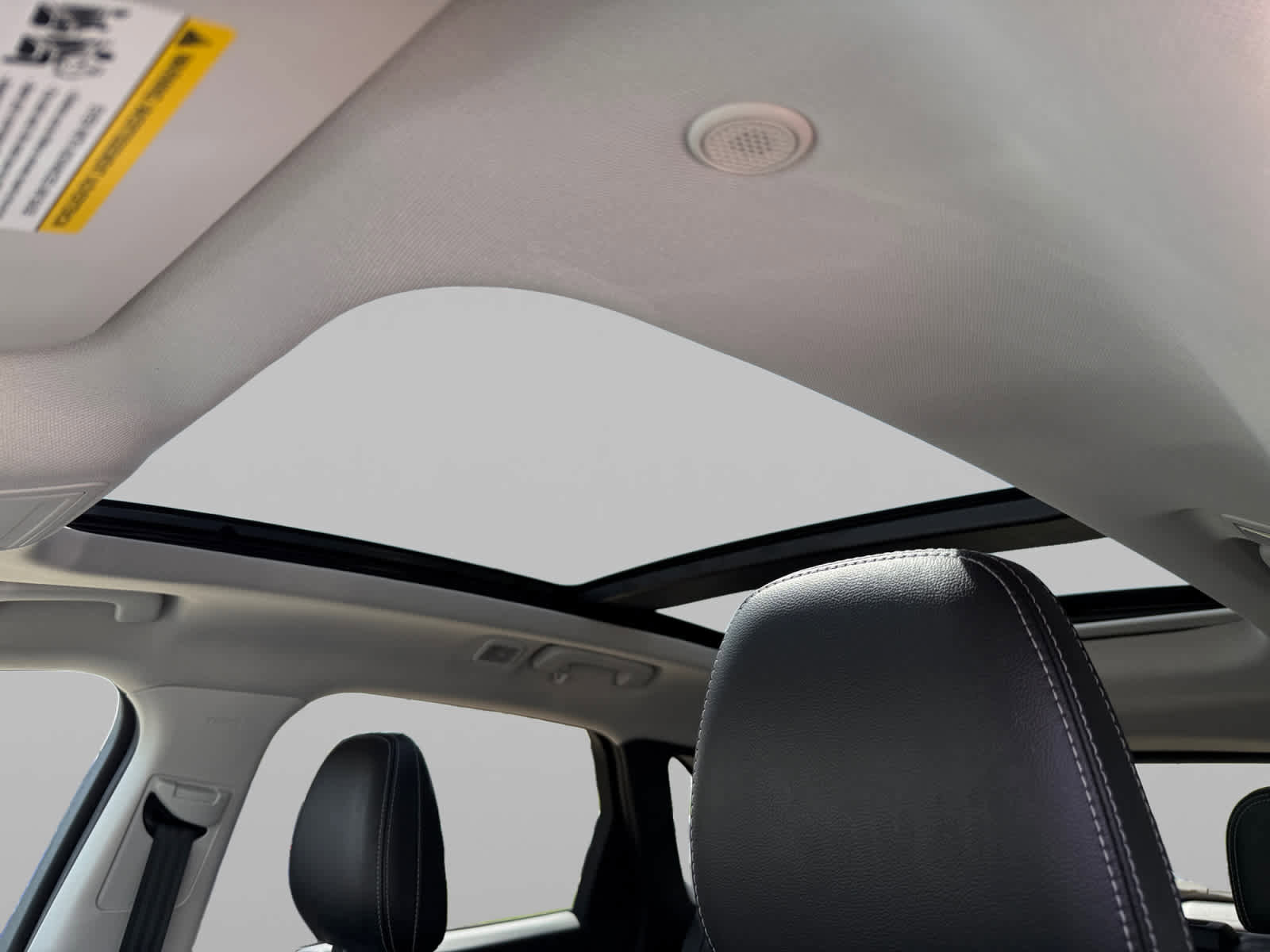 Used 2022 Ford Escape SEL w/ Technology Package image 12