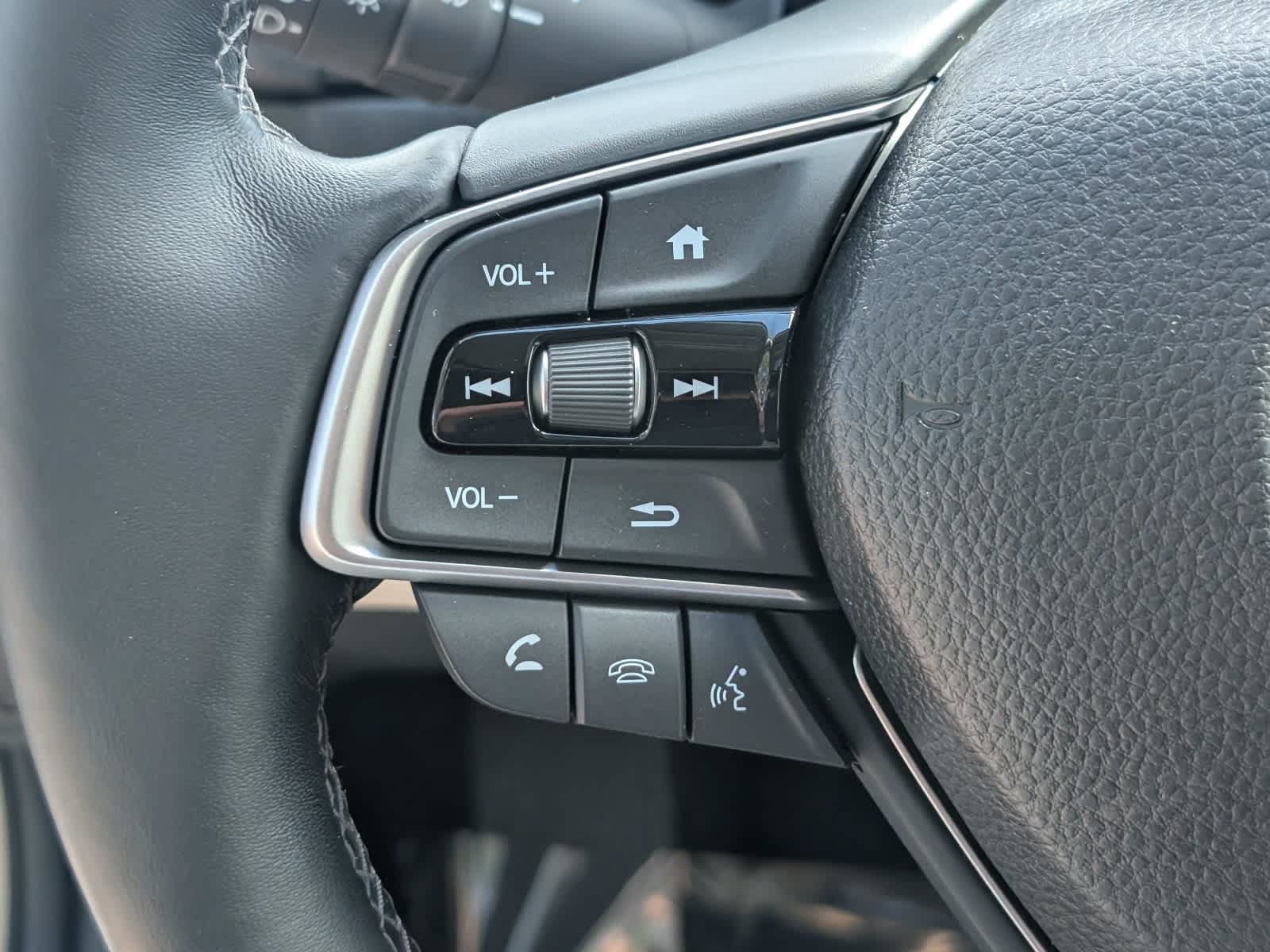 Certified 2018 Honda Accord EX-L image 21
